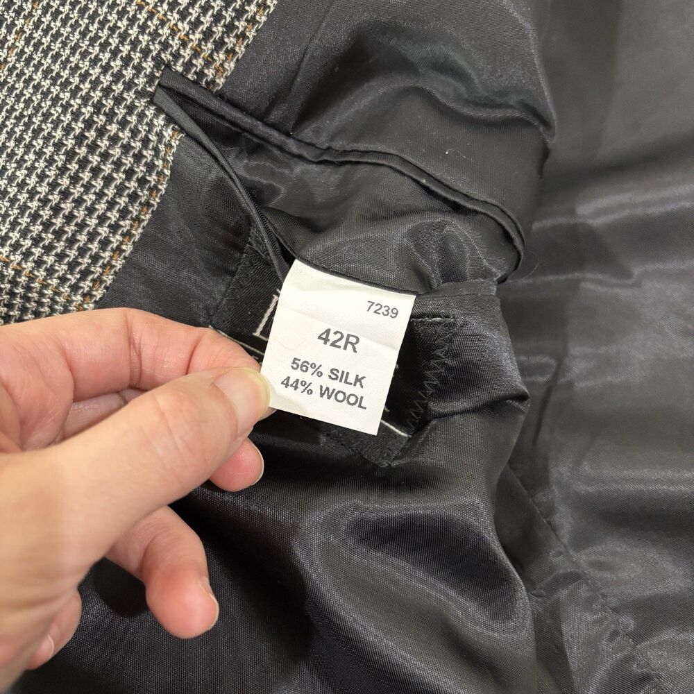 Jos A Bank Houndstooth Silk Wool Gray Blazer Men 42R Sport Coat Old Money Career - Picture 7 of 11